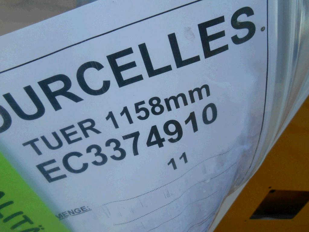 Caterpillar 3384008 - 3374910 - Door and parts for Construction machinery: picture 2 Caterpillar 3384008 - 3374910 - Door and parts for Construction machinery: picture 2