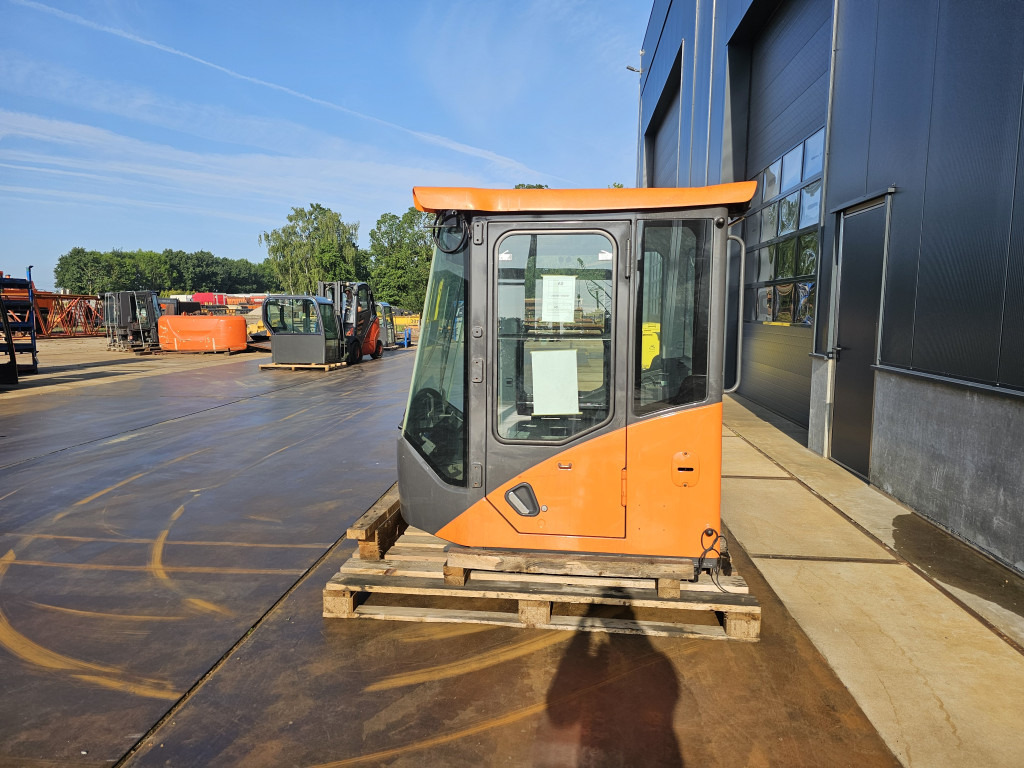 New Cab for Construction machinery Doosan 220101-00229T - 220101-00229W: picture 9 New Cab for Construction machinery Doosan 220101-00229T - 220101-00229W: picture 9