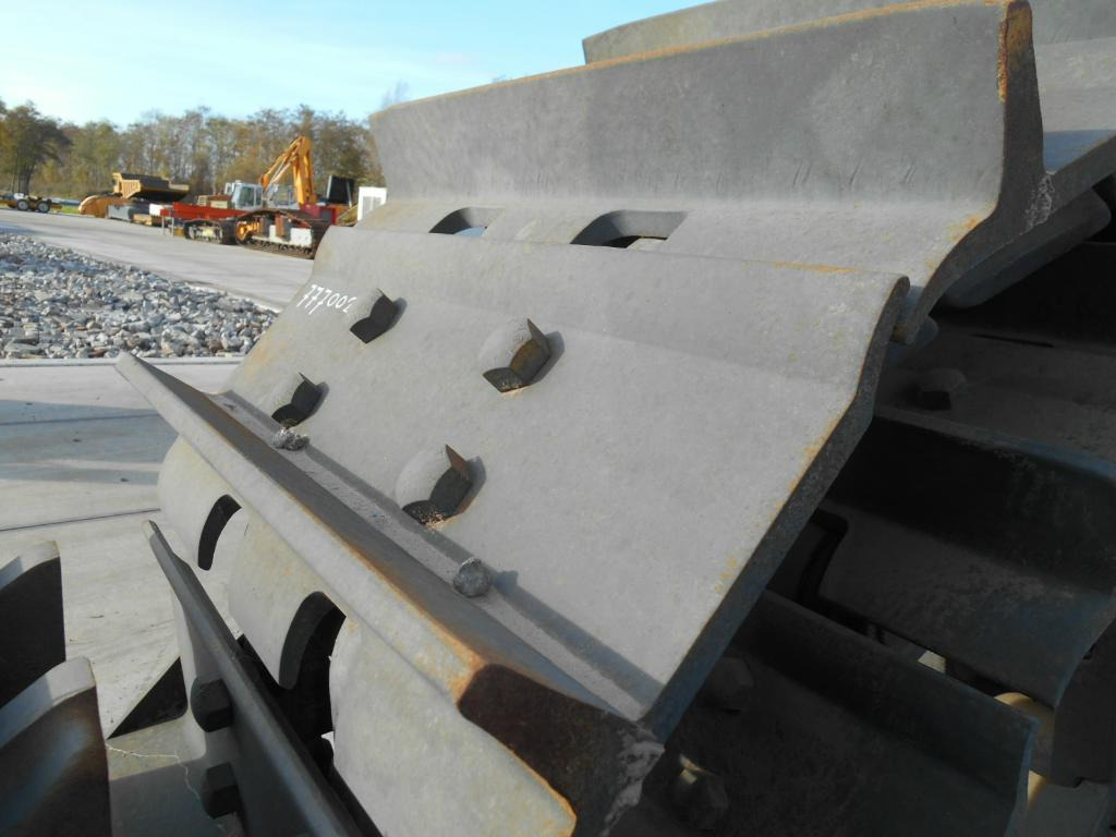 Fiat 70691618 2C - - Track for Construction machinery: picture 4 Fiat 70691618 2C - - Track for Construction machinery: picture 4