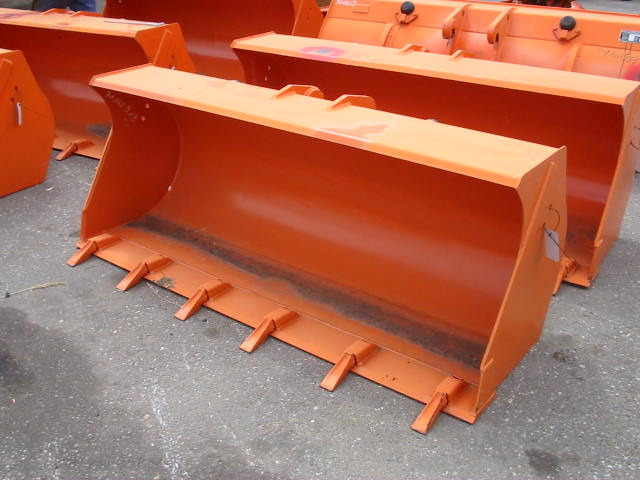 Fiat Hitachi W50 - SNELWISSELAANSLUITING - - Loader bucket: picture 1 Fiat Hitachi W50 - SNELWISSELAANSLUITING - - Loader bucket: picture 1