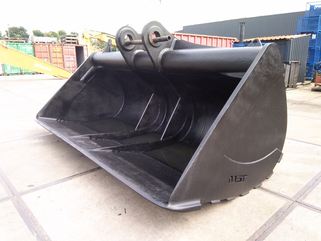 Hitachi 6040202 - Excavator bucket: picture 2 Hitachi 6040202 - Excavator bucket: picture 2