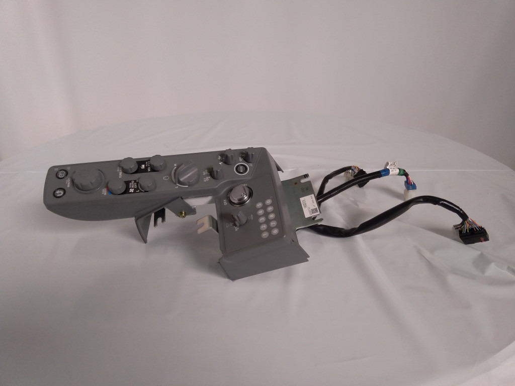 Hitachi 9315463 - 4705920 - Dashboard for Construction machinery: picture 1 Hitachi 9315463 - 4705920 - Dashboard for Construction machinery: picture 1