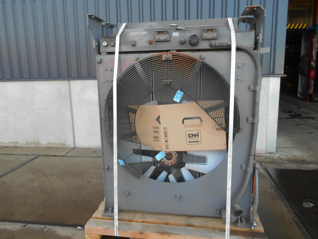 Hitachi YA60020986 - Radiator for Construction machinery: picture 4 Hitachi YA60020986 - Radiator for Construction machinery: picture 4