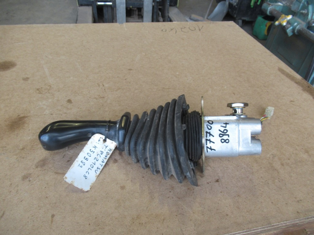 Komatsu PC210LC-8 - - Cab and interior for Construction machinery: picture 1 Komatsu PC210LC-8 - - Cab and interior for Construction machinery: picture 1