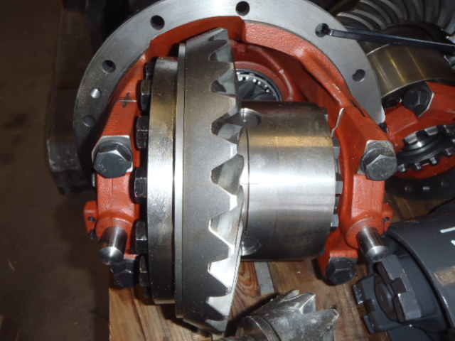 New Holland 2759557 - Differential gear for Construction machinery: picture 2 New Holland 2759557 - Differential gear for Construction machinery: picture 2
