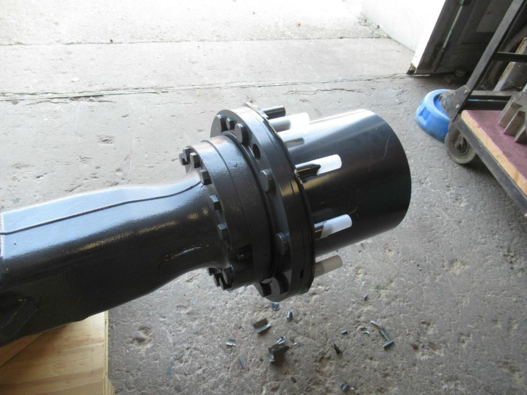 New Holland 84285793 - Rear axle for Construction machinery: picture 3 New Holland 84285793 - Rear axle for Construction machinery: picture 3
