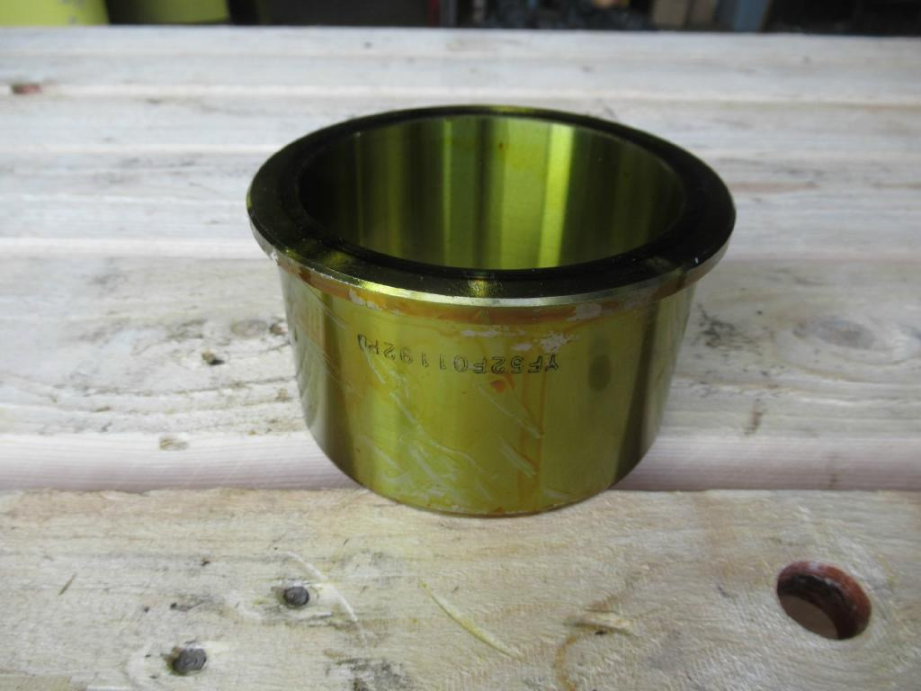 New Holland YF52F01192P1 - Piston/ Ring/ Bushing for Construction machinery: picture 1 New Holland YF52F01192P1 - Piston/ Ring/ Bushing for Construction machinery: picture 1