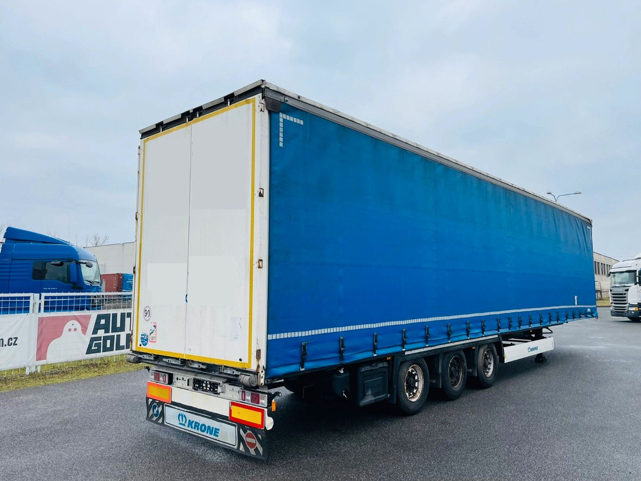 Krone SD MEGA LINER - Curtainsider semi-trailer: picture 4 Krone SD MEGA LINER - Curtainsider semi-trailer: picture 4