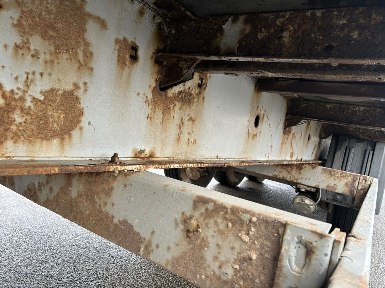 Dropside/ Flatbed semi-trailer Krone SD P: picture 11