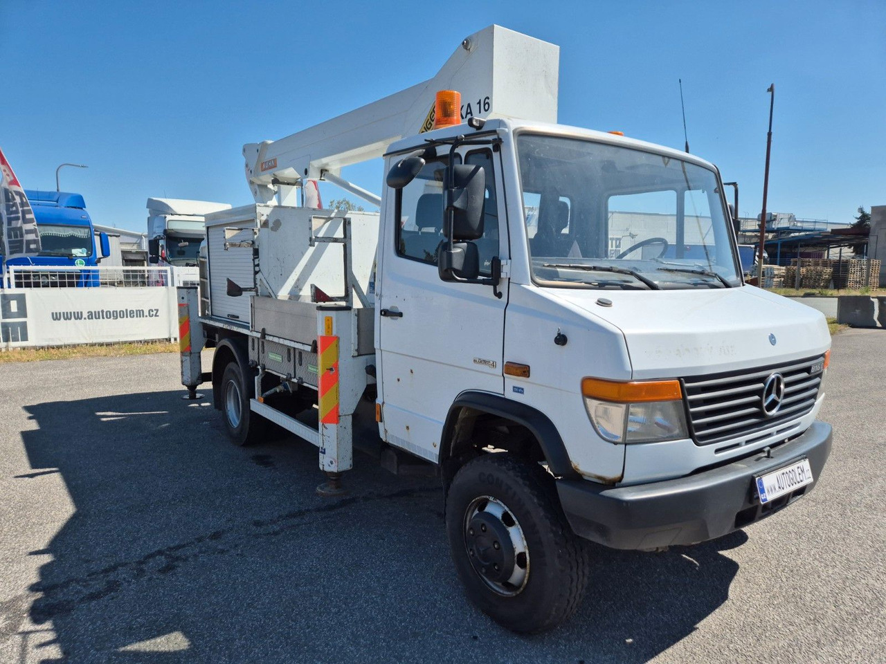 Mercedes-Benz Vario 816 work platform - Truck mounted aerial platform: picture 2 Mercedes-Benz Vario 816 work platform - Truck mounted aerial platform: picture 2