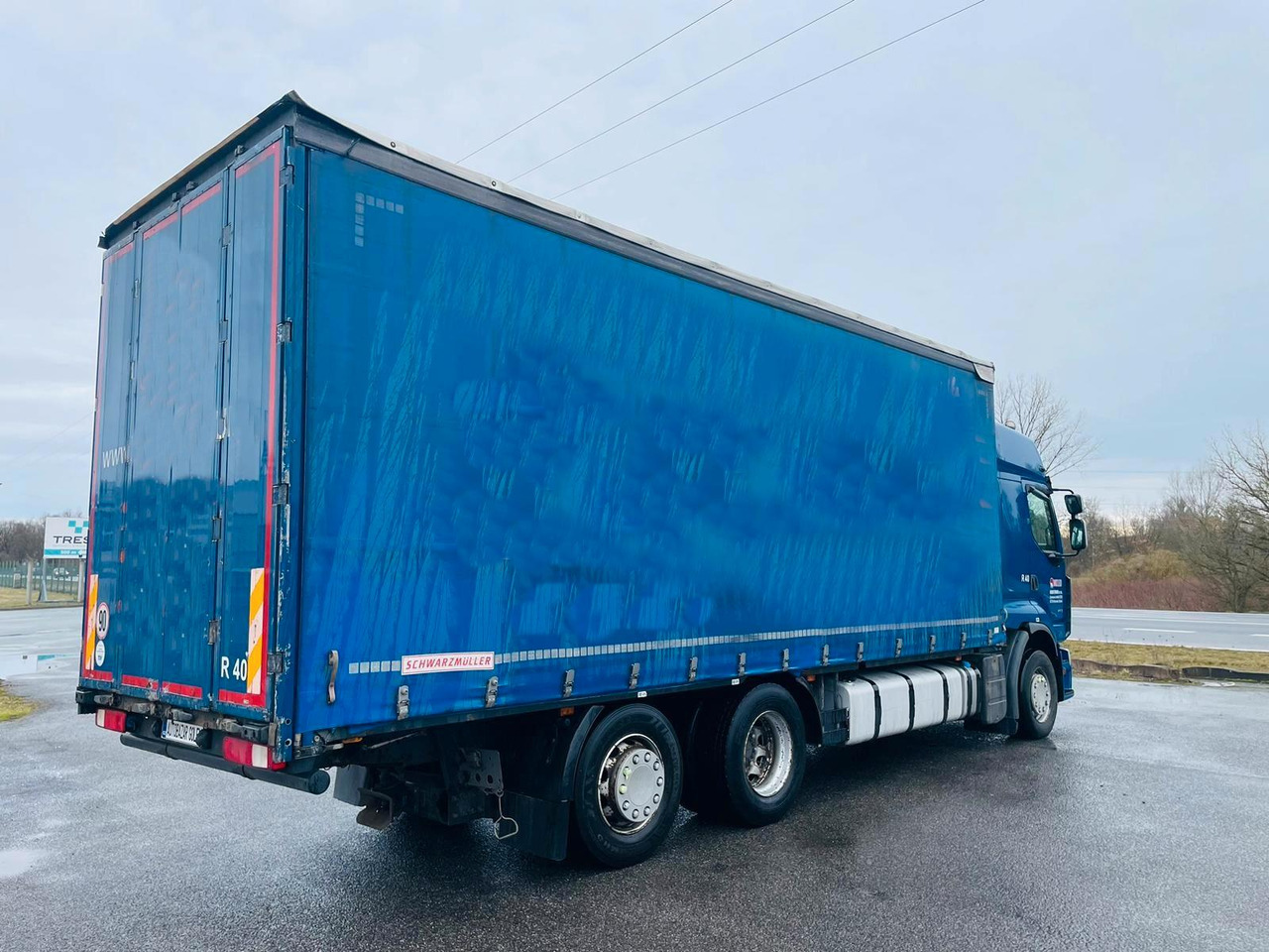 Renault Premium 460 P6X2 EEV - Curtainsider truck: picture 3 Renault Premium 460 P6X2 EEV - Curtainsider truck: picture 3
