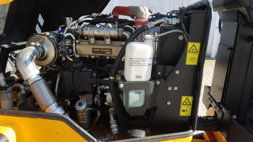 Road roller JCB CT430-140: picture 9