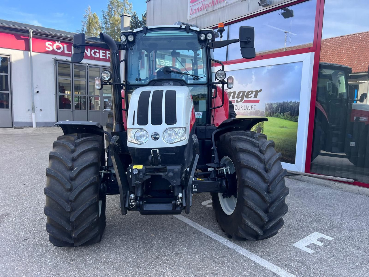 Farm tractor Steyr 4110 Multi (Stage V): picture 11