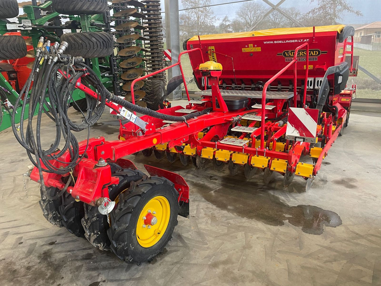 Väderstad Rapid RD 300 C - Seed drill: picture 1 Väderstad Rapid RD 300 C - Seed drill: picture 1