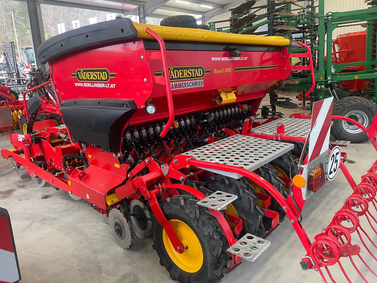 Väderstad Rapid RD 300 C - Seed drill: picture 4 Väderstad Rapid RD 300 C - Seed drill: picture 4