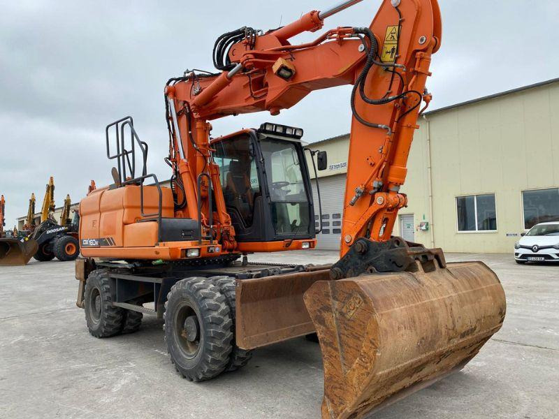Doosan DX160 - Wheel excavator: picture 1 Doosan DX160 - Wheel excavator: picture 1