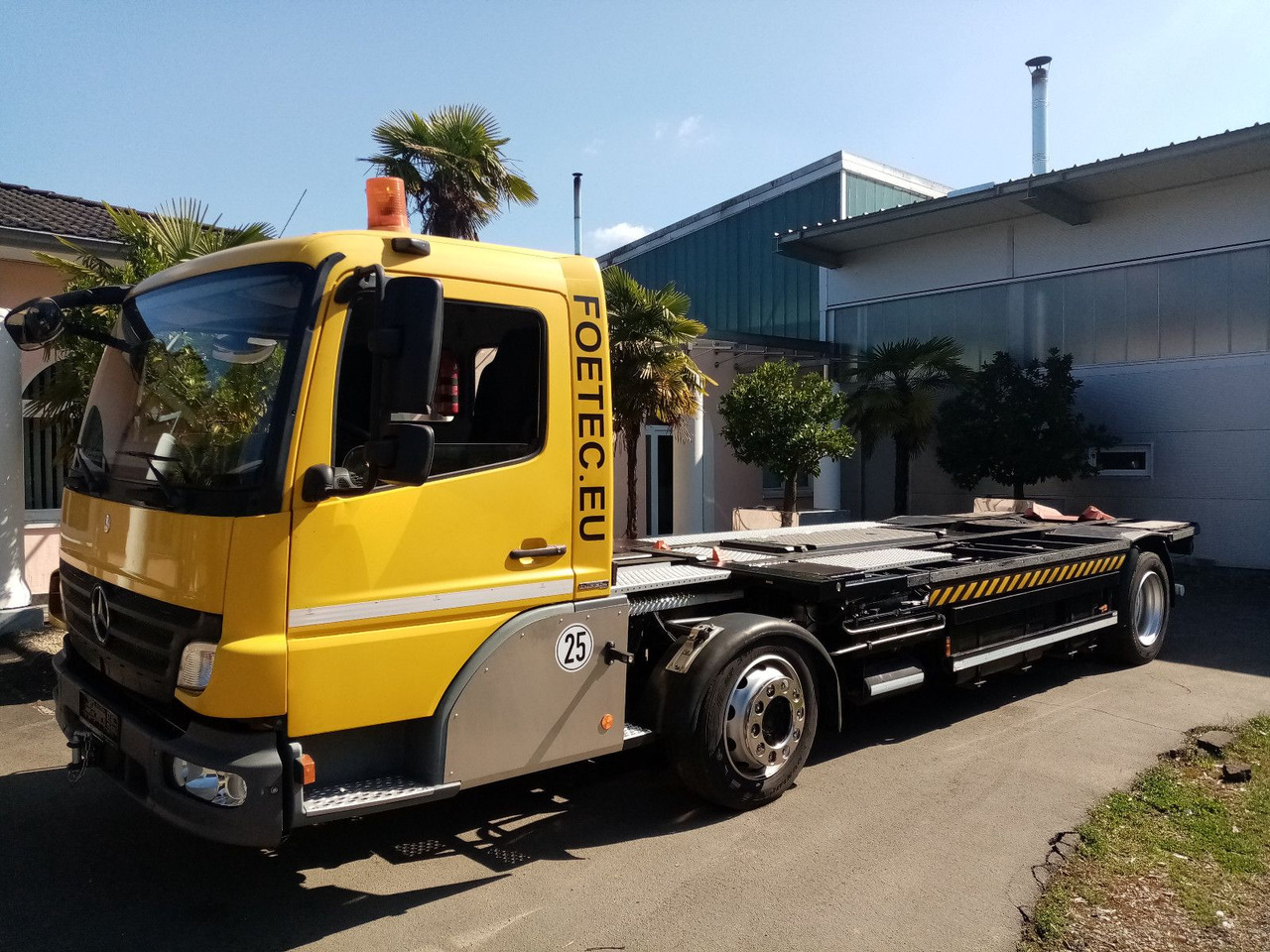 Mercedes-Benz Kamag Wiesel/WBH/KB3886/mit Garantie - Container transporter/ Swap body truck: picture 2 Mercedes-Benz Kamag Wiesel/WBH/KB3886/mit Garantie - Container transporter/ Swap body truck: picture 2