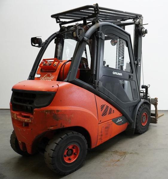 Linde H 30 T EVO 393-02 - LPG forklift: picture 2 Linde H 30 T EVO 393-02 - LPG forklift: picture 2