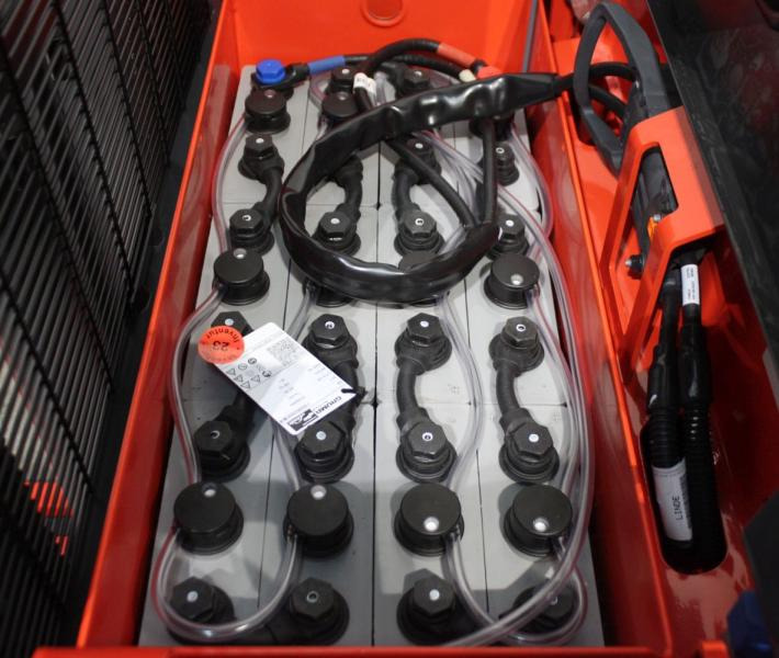 Linde L 16 i 1173-01 - Stacker: picture 4 Linde L 16 i 1173-01 - Stacker: picture 4