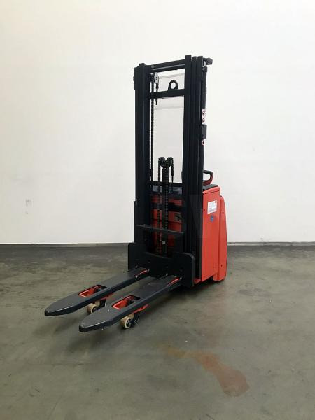 Linde L 16 i 1173 - Stacker: picture 4 Linde L 16 i 1173 - Stacker: picture 4