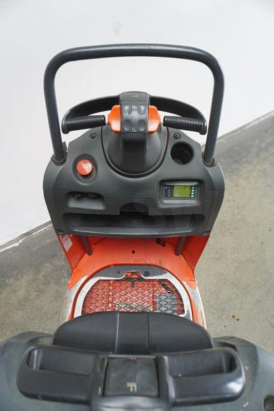 Linde N 20 132 - Order picker: picture 3 Linde N 20 132 - Order picker: picture 3