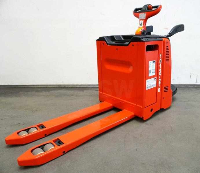 Linde T 20 AP 131-08 - Pallet truck: picture 2 Linde T 20 AP 131-08 - Pallet truck: picture 2
