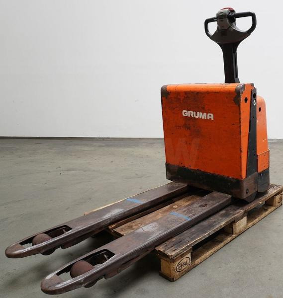 Toyota 7PM18 - Pallet truck: picture 2 Toyota 7PM18 - Pallet truck: picture 2