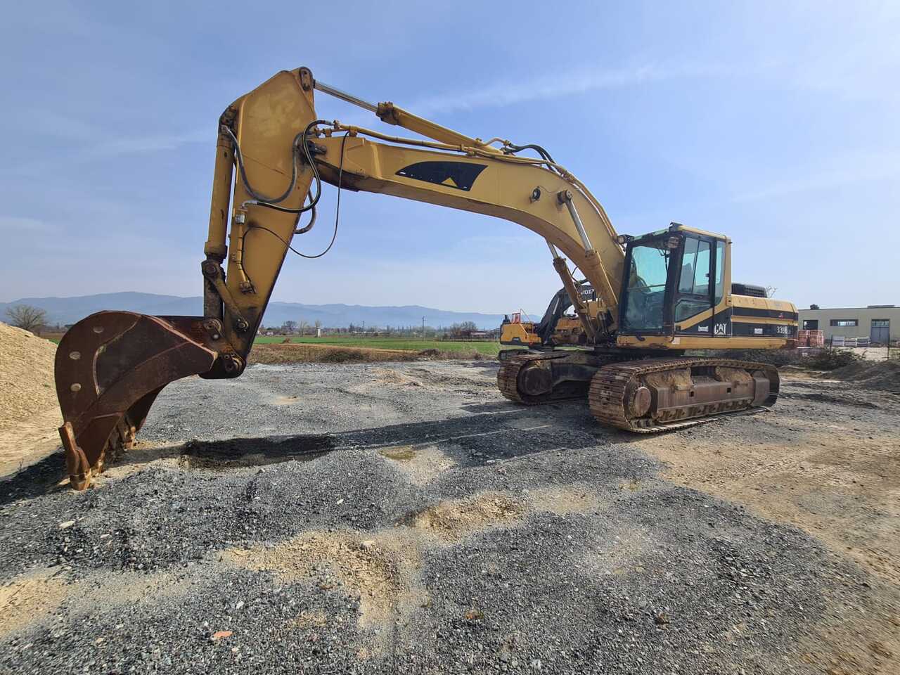 CATERPILLAR 330BLN - Crawler excavator: picture 1 CATERPILLAR 330BLN - Crawler excavator: picture 1