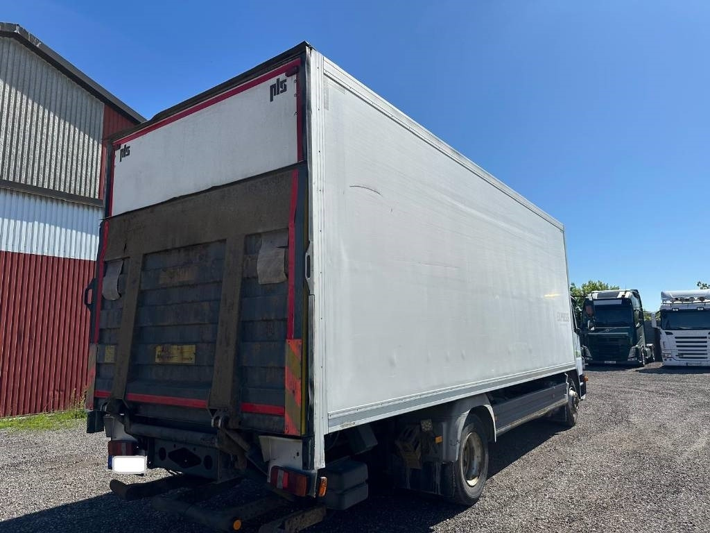 Mercedes-Benz 1224 L serie 5952 - Box truck: picture 5 Mercedes-Benz 1224 L serie 5952 - Box truck: picture 5