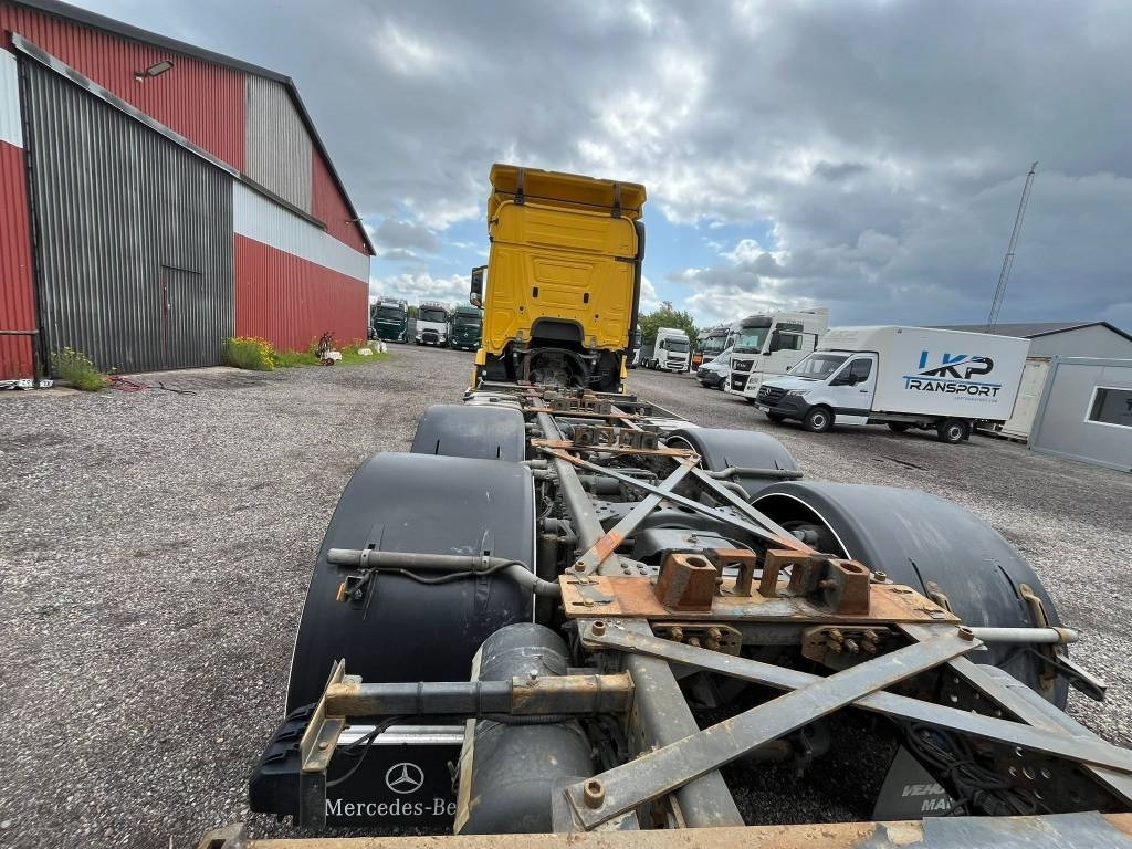 Mercedes-Benz 2548 SERIE NR 7342 - Container transporter/ Swap body truck: picture 5 Mercedes-Benz 2548 SERIE NR 7342 - Container transporter/ Swap body truck: picture 5