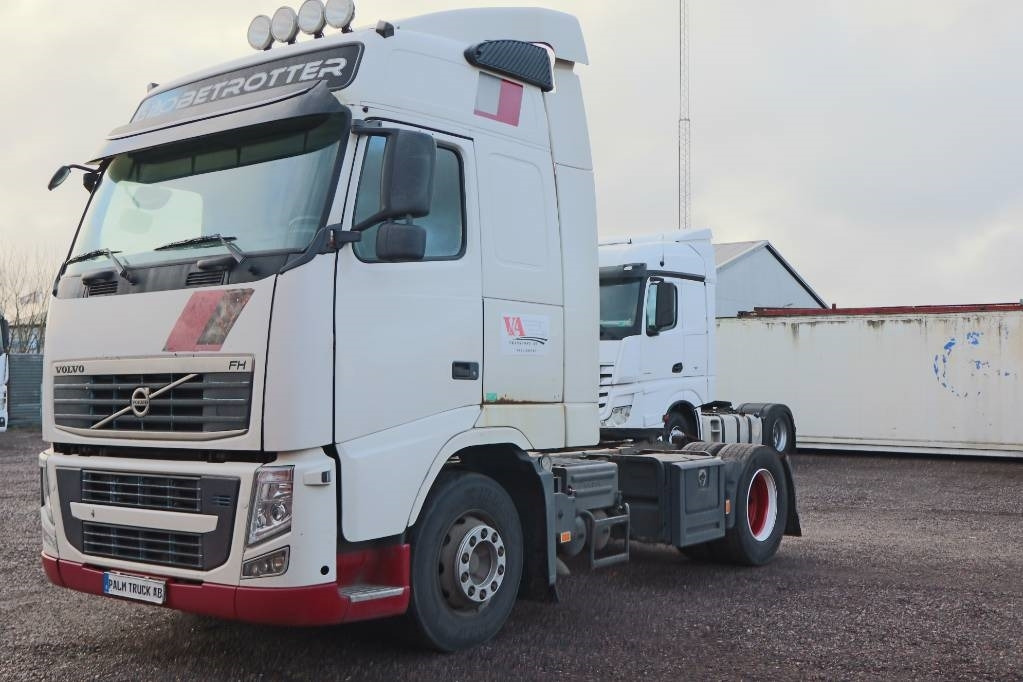Volvo FH-440 Serie 3053 - Tractor unit: picture 1 Volvo FH-440 Serie 3053 - Tractor unit: picture 1