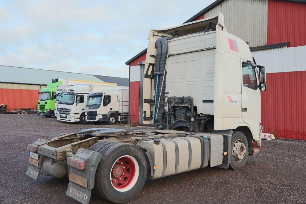 Volvo FH-440 Serie 3053 - Tractor unit: picture 4 Volvo FH-440 Serie 3053 - Tractor unit: picture 4