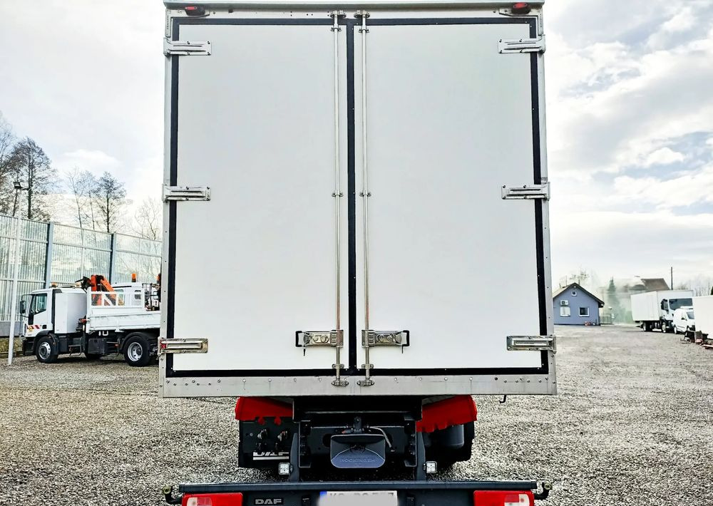 Refrigerator truck DAF XF450 6X2 Chłodnia Izoterma Carrier Supra 950: picture 6