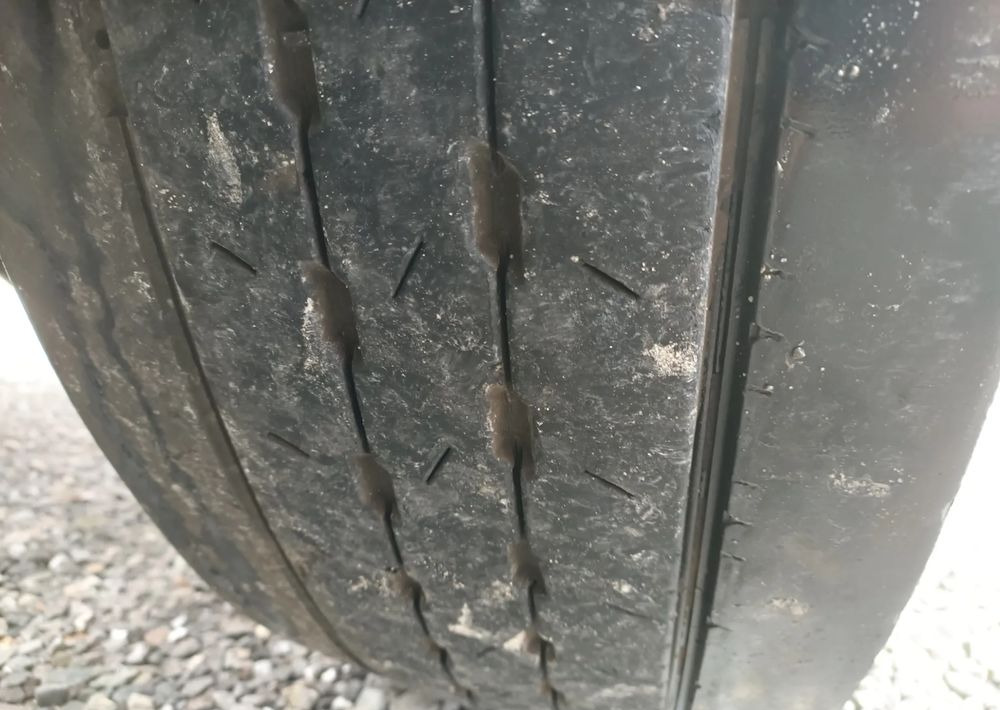 Refrigerator truck DAF XF450 6X2 Chłodnia Izoterma Carrier Supra 950: picture 25