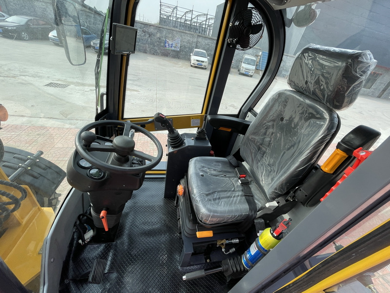 Leasing of Qingdao Promising CE Telescopic Loader ZL15 Qingdao Promising CE Telescopic Loader ZL15: picture 6