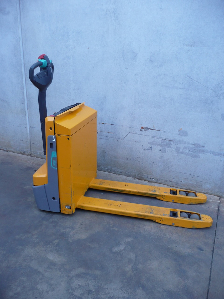 Jungheinrich EJE 116i LI-ION - Pallet truck: picture 4 Jungheinrich EJE 116i LI-ION - Pallet truck: picture 4