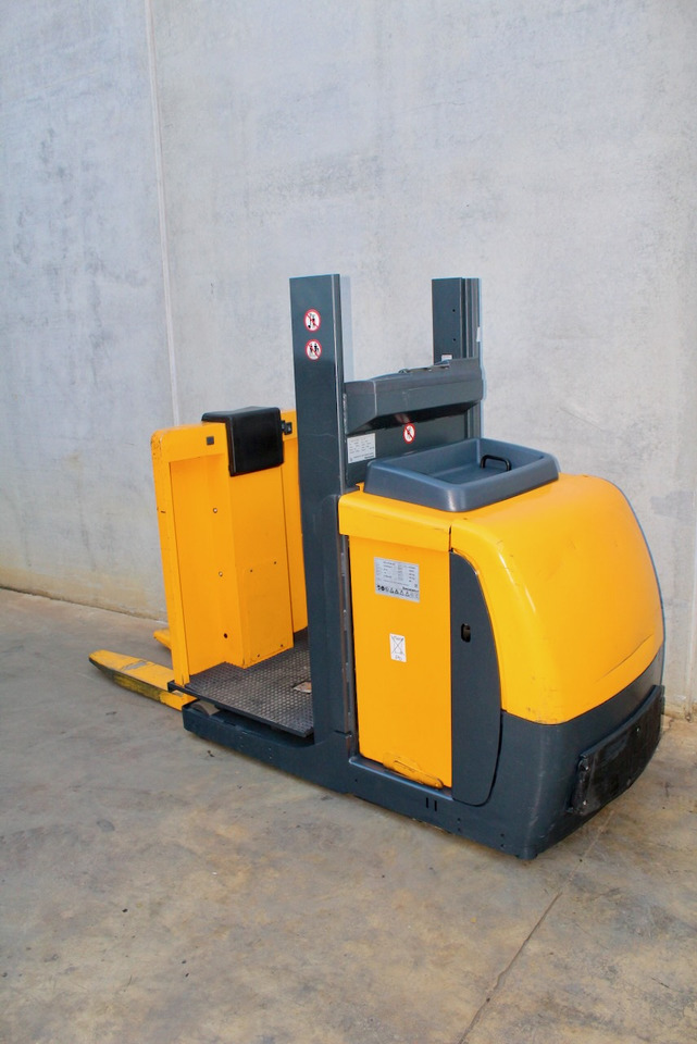 Jungheinrich EKS 110 Z 100 E - Order picker: picture 1 Jungheinrich EKS 110 Z 100 E - Order picker: picture 1