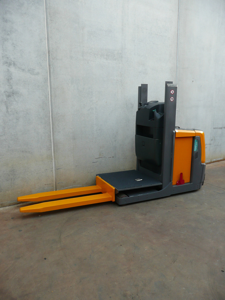 Jungheinrich EKS 110L 100E - Order picker: picture 2 Jungheinrich EKS 110L 100E - Order picker: picture 2