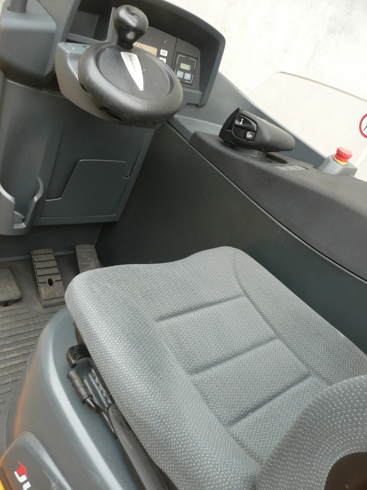 Reach truck Jungheinrich ETV 214 872 DZ: picture 7