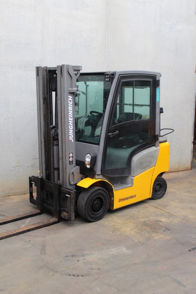 Jungheinrich TFG 320 464 DZ - LPG forklift: picture 3 Jungheinrich TFG 320 464 DZ - LPG forklift: picture 3