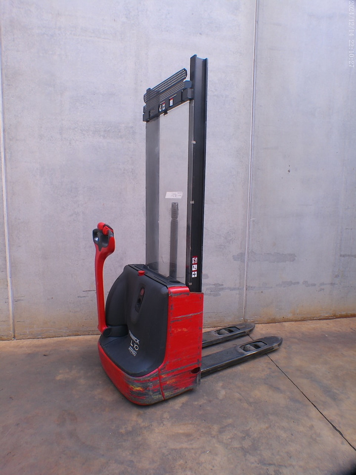 Linde L 10 - Stacker: picture 3 Linde L 10 - Stacker: picture 3