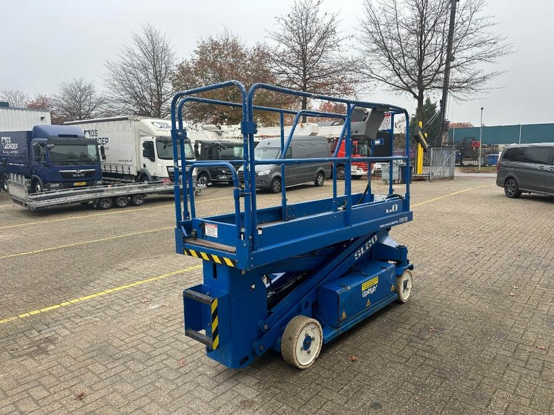 Scissor lift UpRight SL20: picture 8