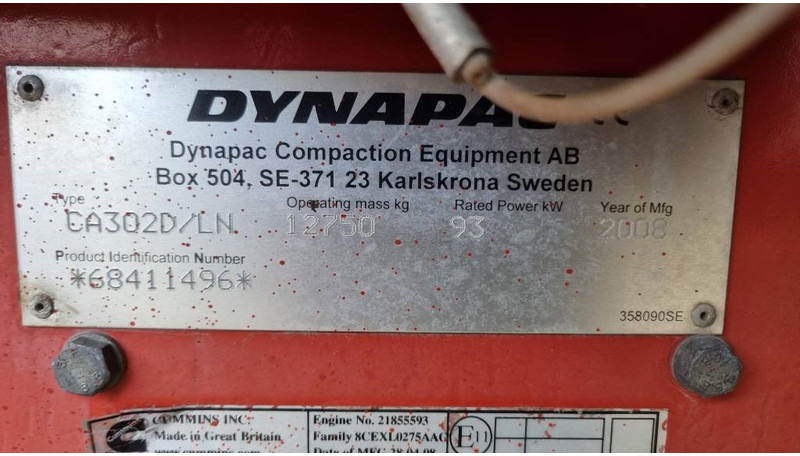 Roller Dynapac CA302D, Vält: picture 16