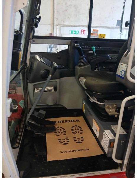 Takeuchi TB 290 - Mini excavator: picture 5 Takeuchi TB 290 - Mini excavator: picture 5