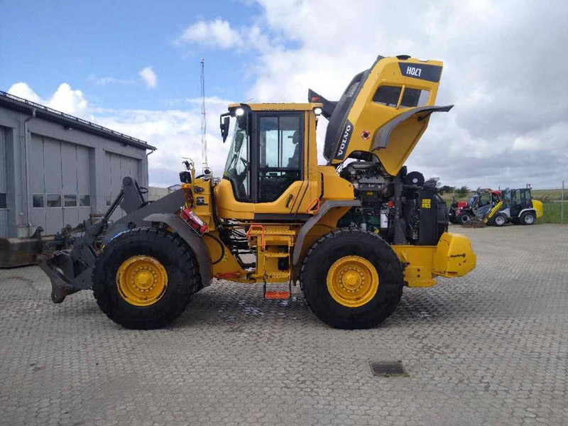 Volvo L 70 H - Wheel loader: picture 1 Volvo L 70 H - Wheel loader: picture 1