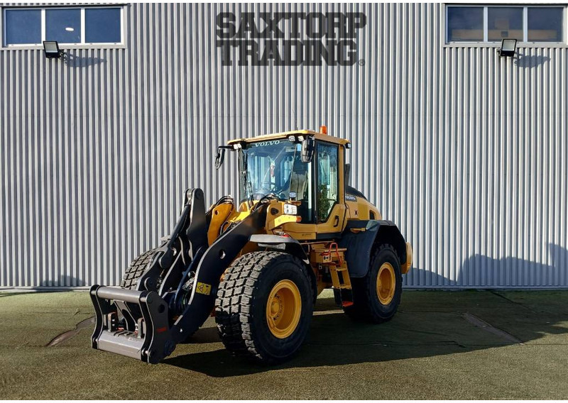 Volvo L90 H, Hjullastare, NYSERVAD! - Wheel loader: picture 1 Volvo L90 H, Hjullastare, NYSERVAD! - Wheel loader: picture 1