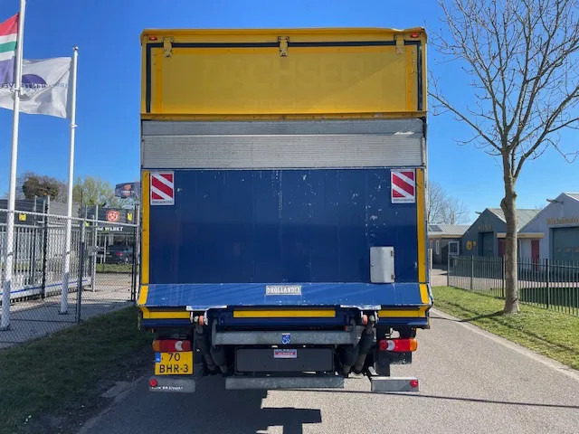Renault D D 14 PROJECT Closed Body Taillift low milage - Box truck: picture 5 Renault D D 14 PROJECT Closed Body Taillift low milage - Box truck: picture 5