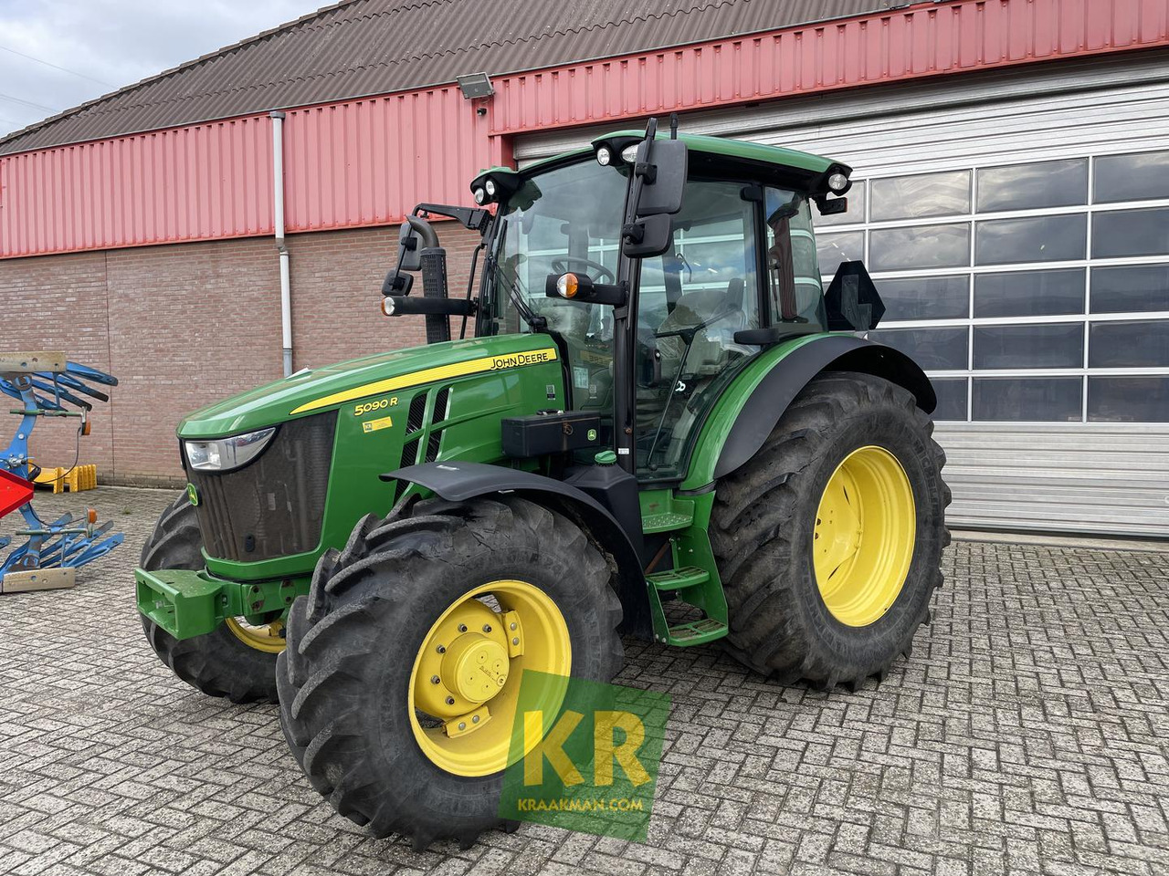 5090R John Deere - Farm tractor: picture 3 5090R John Deere - Farm tractor: picture 3