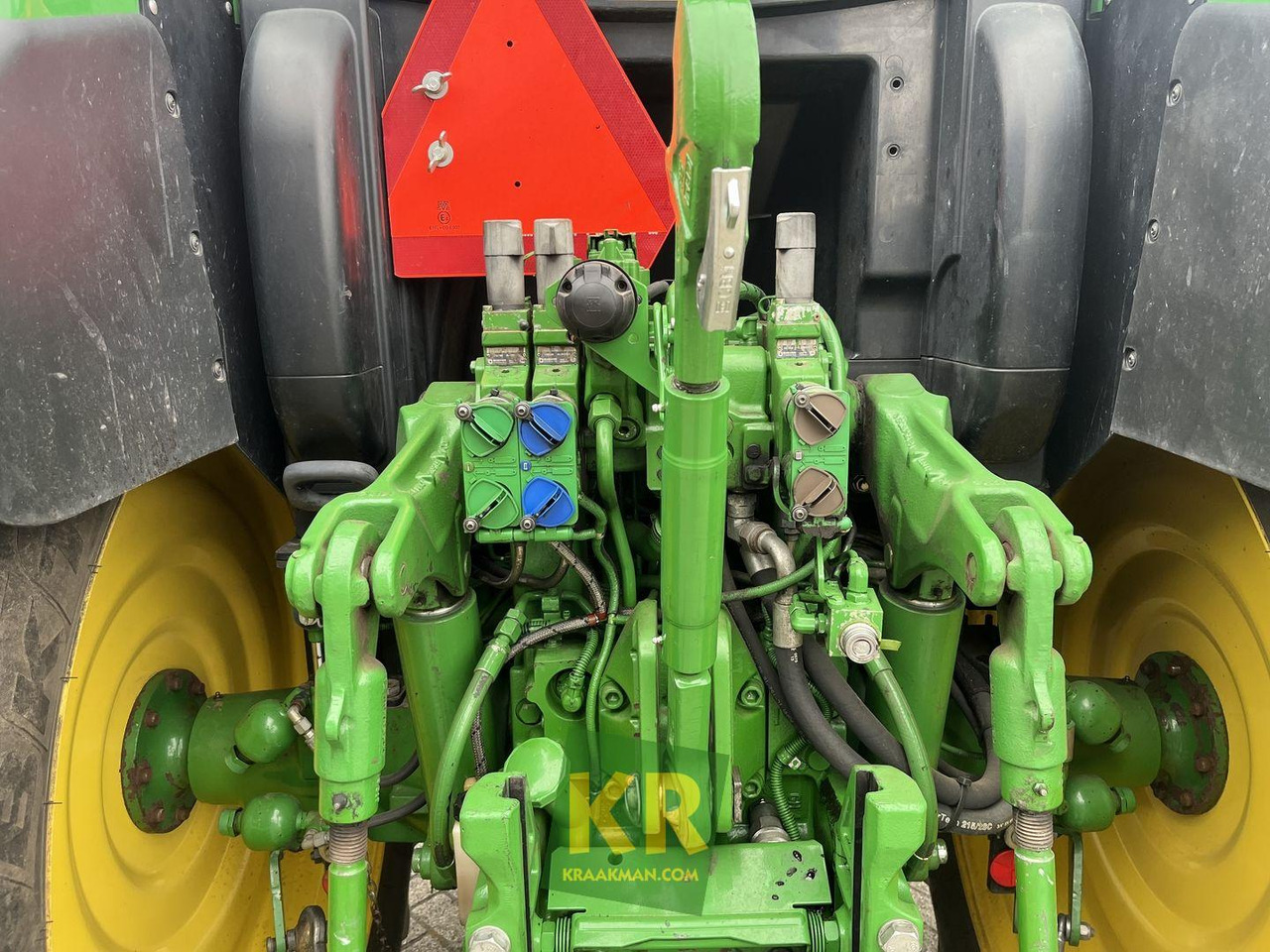6115R John Deere - Farm tractor: picture 1 6115R John Deere - Farm tractor: picture 1