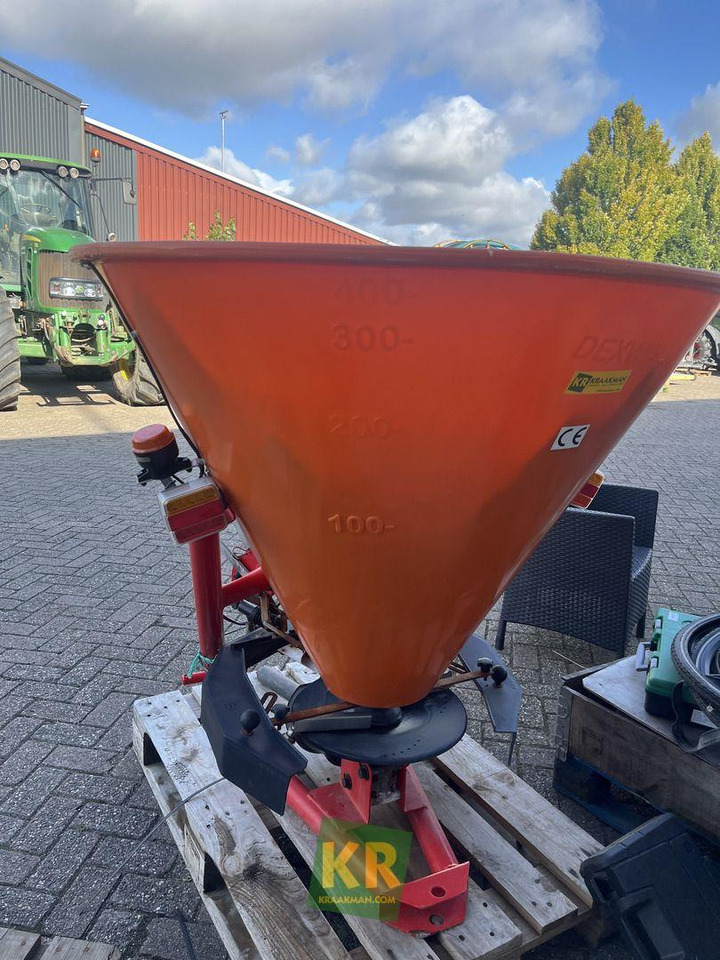 Agromet Overig - Fertilizer spreader: picture 1 Agromet Overig - Fertilizer spreader: picture 1